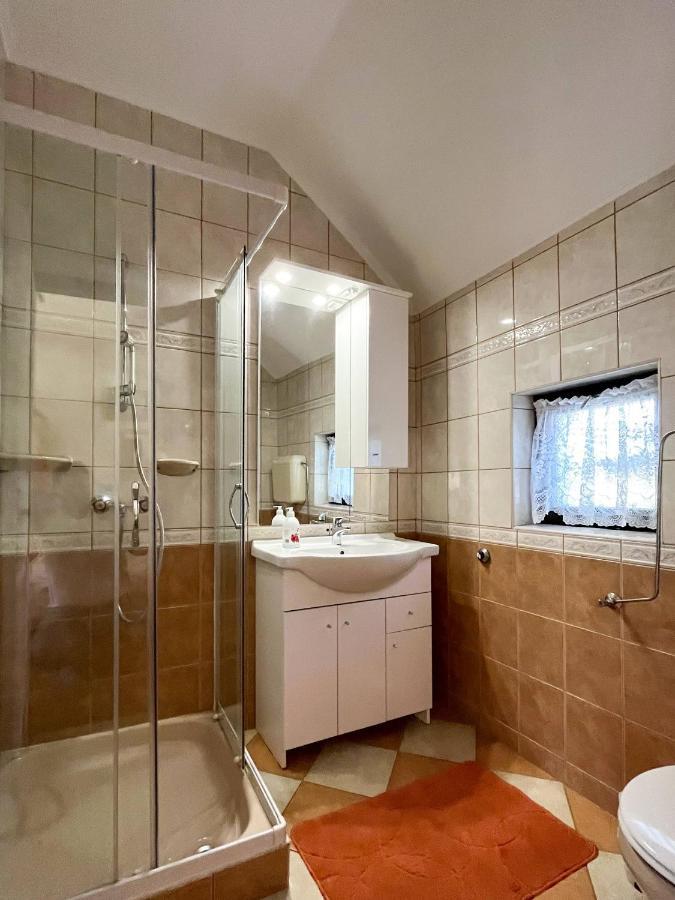 Magyar Apartmanhazak I-Iii. Zalakaros Zewnętrze zdjęcie