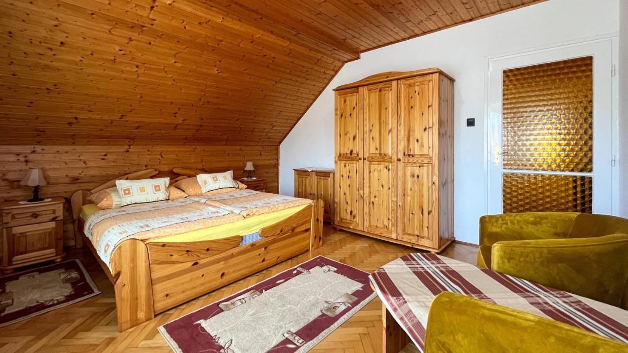 Magyar Apartmanhazak I-Iii. Zalakaros Zewnętrze zdjęcie